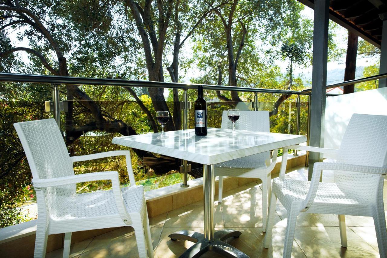 4-You Residence Agios Nikolaos  Eksteriør billede